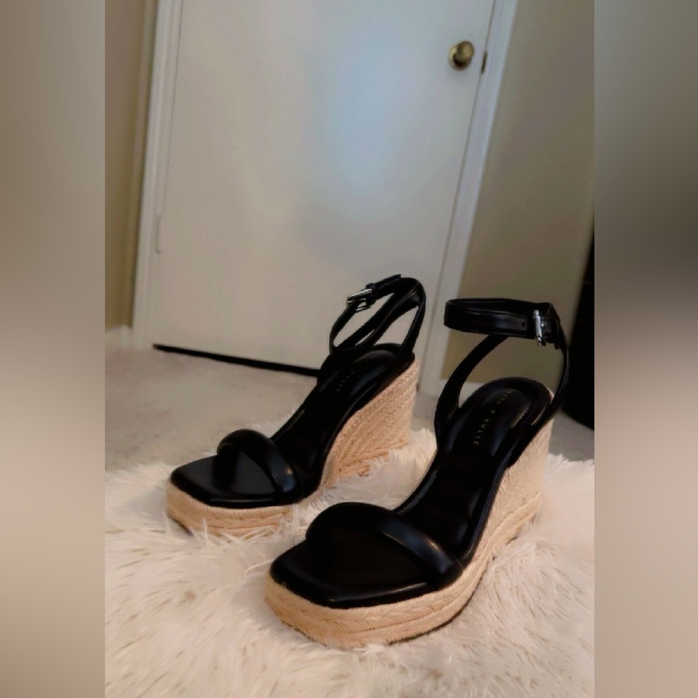 Kelly & Katie Black and Tan Wedge Sandals